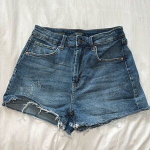 TARGET: WILD FABLE JEAN SHORTS| SIZE 6